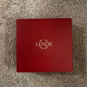 Lenox Christmas Plate Set NEW